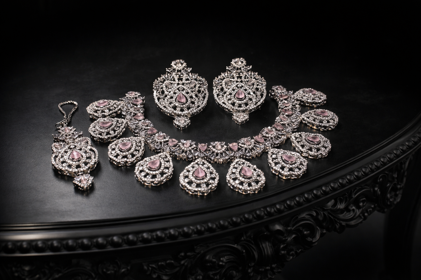 Orla necklace set