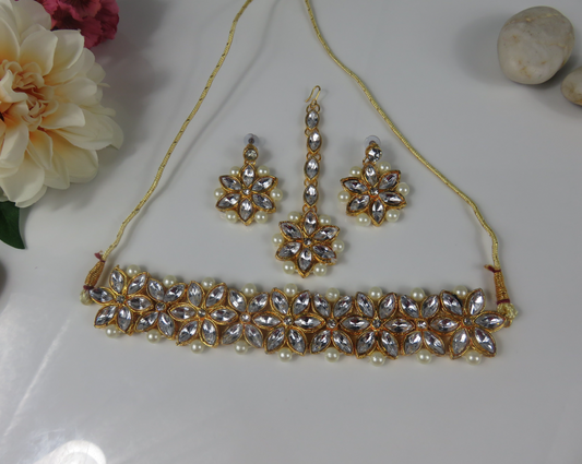 Gold Flower Choker Necklace Set
