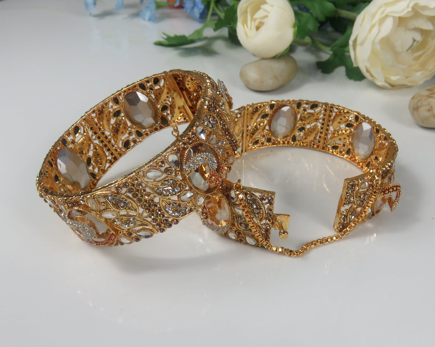 Egyptian Clip Bangles Gold