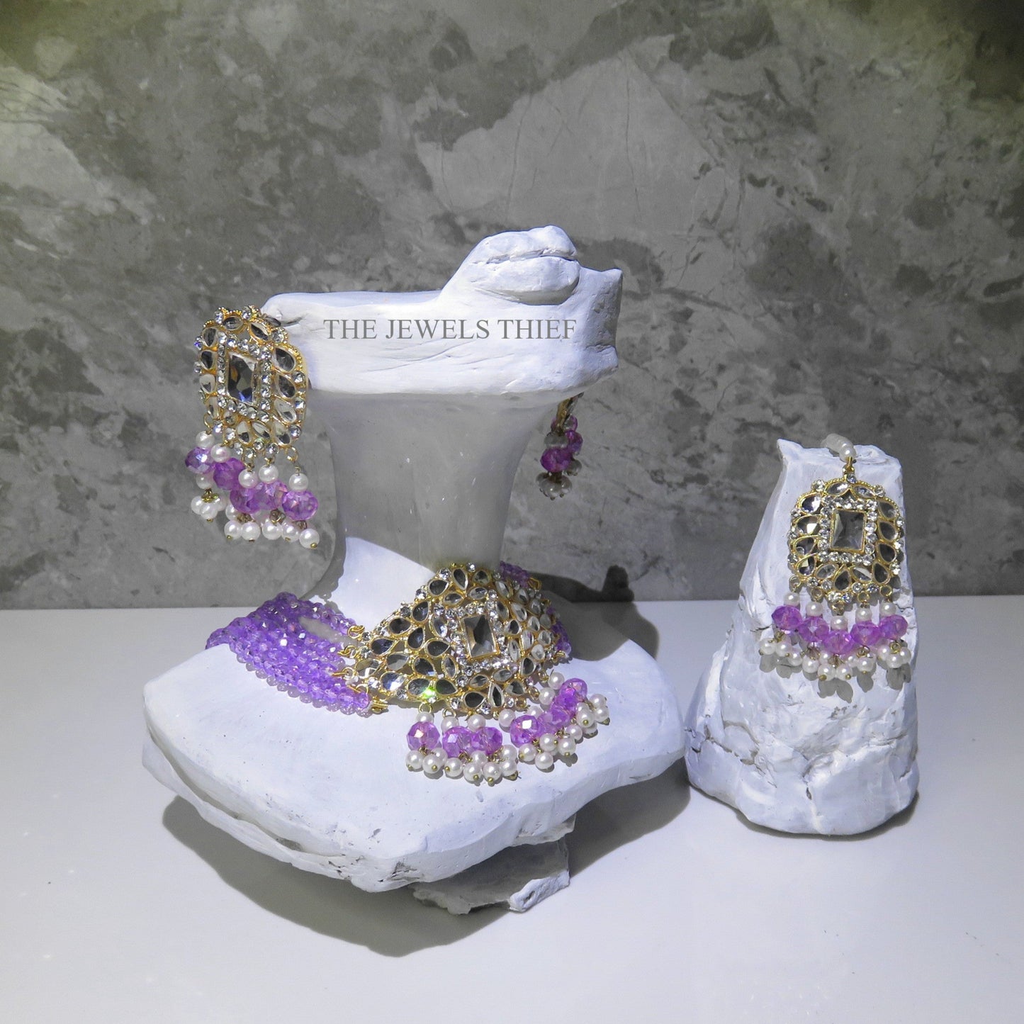 Lilac Kundan Choker Necklace Set